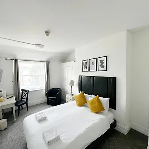 Kipps Guest house